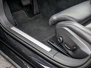 Volvo  T6 Recharge Plus Dark AWD