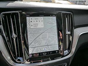 Volvo  T6 Recharge Plus Dark AWD