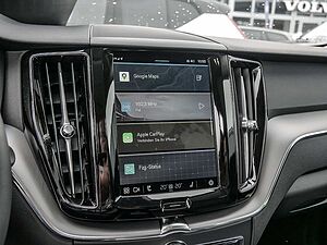 Volvo  2.0 Core Recharge Plug-In Hybrid AWD