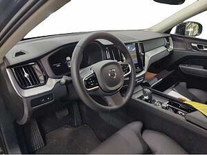 Volvo  T8 Plus Dark Recharge Plug-In Hybrid AWD
