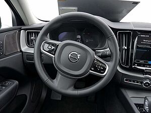 Volvo  T8 Plus Dark Recharge Plug-In Hybrid AWD