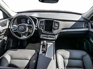 Volvo  2.0 Core Recharge Plug-In Hybrid AWD