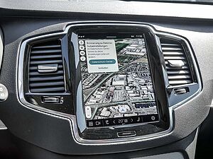 Volvo  2.0 Core Recharge Plug-In Hybrid AWD