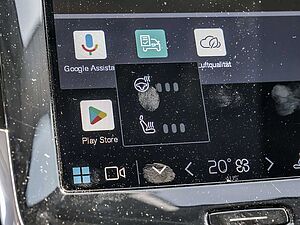 Volvo  2.0 Core Recharge Plug-In Hybrid AWD