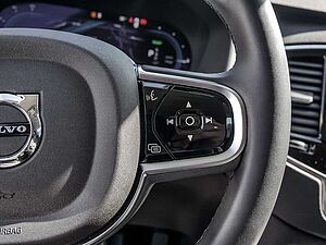 Volvo  2.0 Core Recharge Plug-In Hybrid AWD