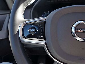 Volvo  2.0 Plus Bright Recharge Plug-In Hybrid AWD