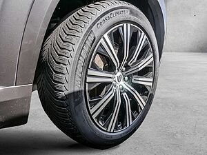 Volvo  2.0 Plus Bright AWD FACEL. STANDHZ LED
