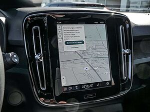 Volvo  Core Recharge Pure Electric AWD SHZ LED