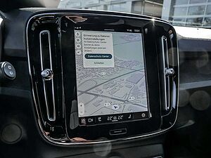 Volvo  Core Recharge Pure Electric AWD SHZ LED