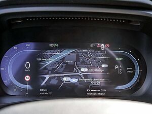 Volvo  Core Recharge Pure Electric AWD SHZ LED