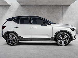 Volvo  Core Recharge Pure Electric AWD SHZ LED
