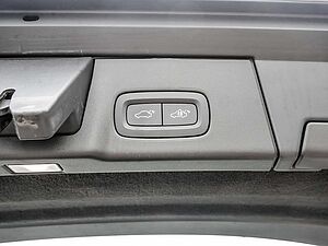 Volvo  Recharge T6 AWD R-Design Expression Plug-
