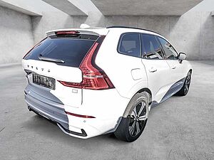 Volvo  T6 Plus Dark Recharge Plug-In Hybrid AWD