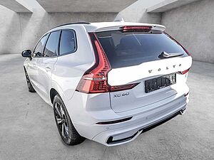 Volvo  T6 Plus Dark Recharge Plug-In Hybrid AWD