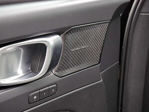 Volvo  Ultimate Recharge Pure Electric 2WD LED