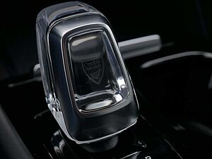 Volvo  Ultimate Recharge Pure Electric 2WD LED