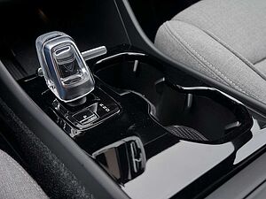 Volvo  Ultimate Recharge Pure Electric 2WD LED