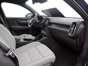 Volvo  Ultimate Recharge Pure Electric 2WD LED