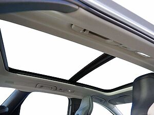 Volvo  T8 Recharge Inscription AHK STANDHZ LED