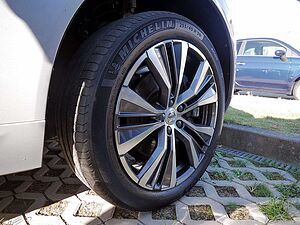 Volvo  T8 Recharge Inscription AHK STANDHZ LED