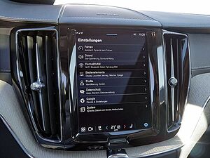 Volvo  T8 Recharge Inscription AHK STANDHZ LED