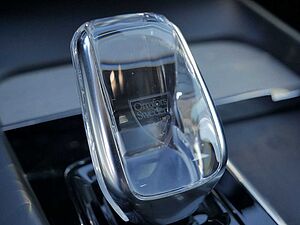 Volvo  T8 Recharge Inscription AHK STANDHZ LED