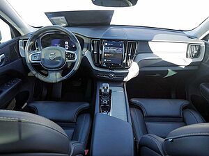 Volvo  T8 Recharge Inscription AHK STANDHZ LED