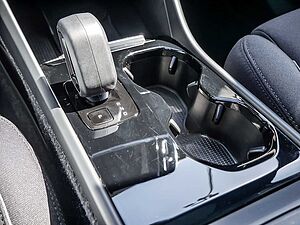 Volvo  P6 Pro Recharge Pure Electric 2WD LED