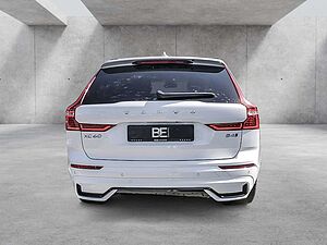 Volvo  B4 Plus Dark AWD