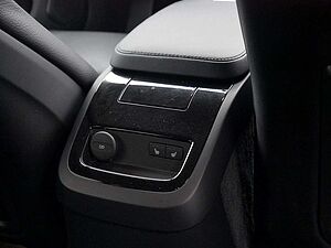 Volvo  T8 Recharge Plus Bright AWD STANDHZ LED