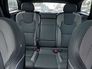 Volvo  B5 AWD R-Design EURO 6d HUD FACEL. LED