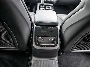 Volvo  Kombi T6 Core Recharge Plug-In Hybrid AWD