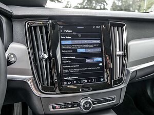 Volvo  Kombi T6 Core Recharge Plug-In Hybrid AWD