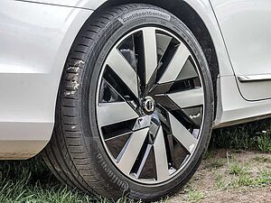Volvo  Kombi T6 Core Recharge Plug-In Hybrid AWD