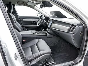 Volvo  Kombi T6 Core Recharge Plug-In Hybrid AWD