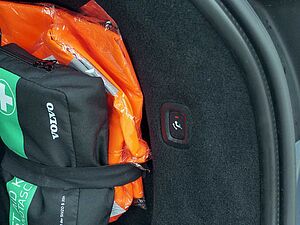 Volvo  Hybrid T8 Twin Engine AWD R-Design LED