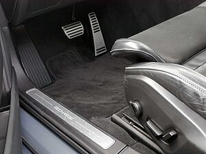 Volvo  Hybrid T8 Twin Engine AWD R-Design LED