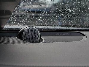 Volvo  Hybrid T8 Twin Engine AWD R-Design LED