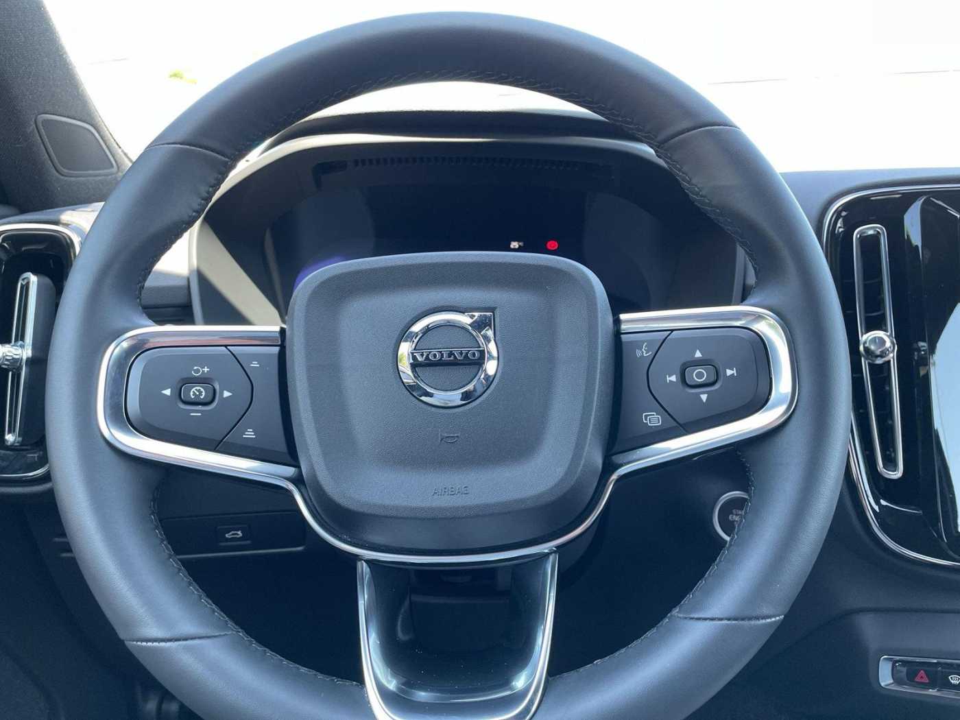 Volvo  19'