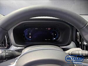 Volvo  XC60 Momentum, B4 Mild-Hybrid Diesel