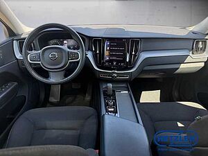 Volvo  XC60 Momentum Pro, B4 Mild-Hybrid Diesel