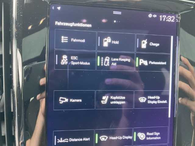 Volvo  V60 Recharge R-Design, T6 AWD Plug-in Hybrid
