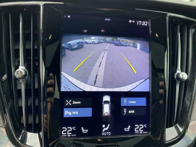 Volvo  V60 Recharge R-Design, T6 AWD Plug-in Hybrid