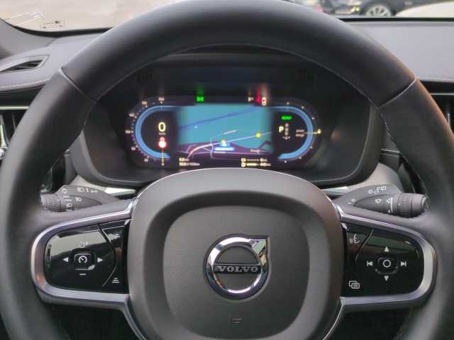 Volvo  XC60 Recharge R-Design, T8 AWD Plug-in Hybrid