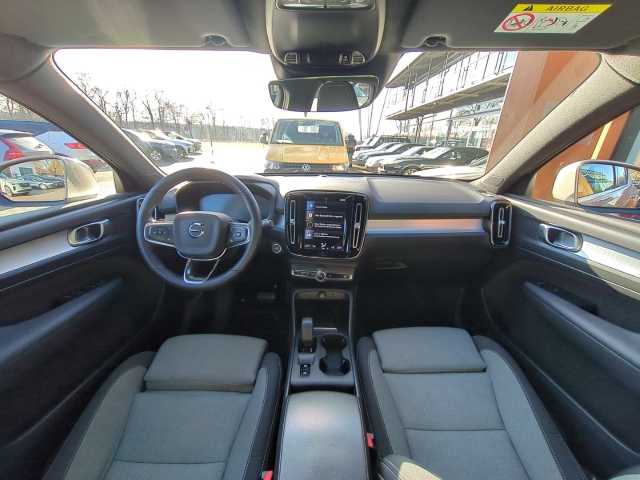 Volvo  XC40 Recharge Core, T4 Plug-in Hybrid, Elektrisch/Benzin, Bright