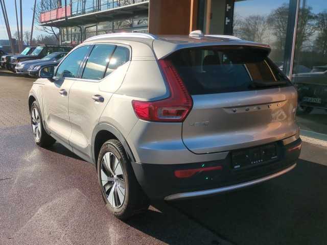 Volvo  XC40 Recharge Core, T4 Plug-in Hybrid, Elektrisch/Benzin, Bright