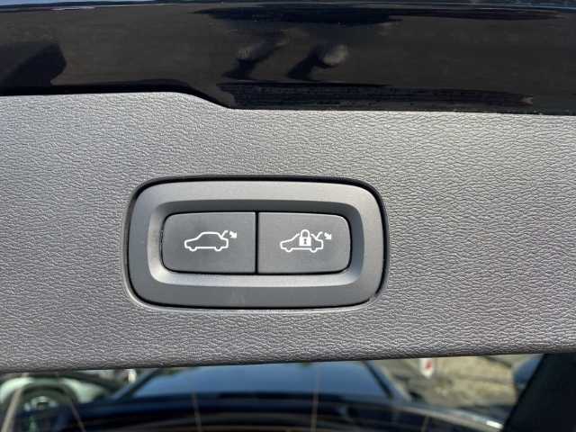 Volvo  V60 Recharge R-Design Expression, T6 AWD Plug-in Hybrid