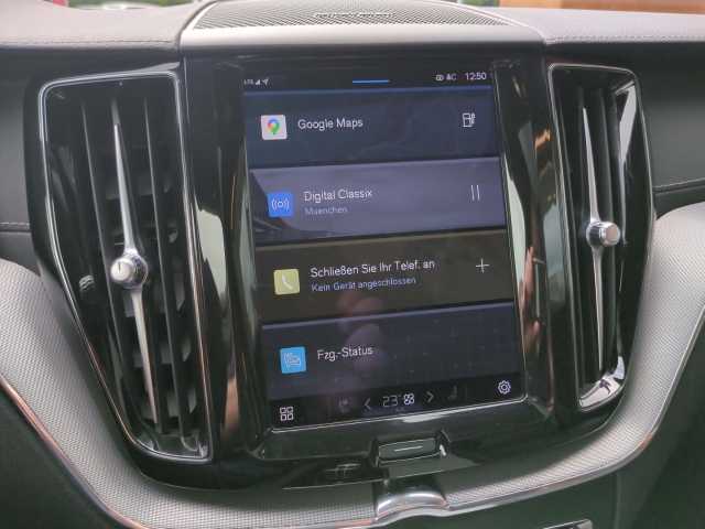 Volvo  XC60 Recharge R-Design, T8 AWD Plug-in Hybrid