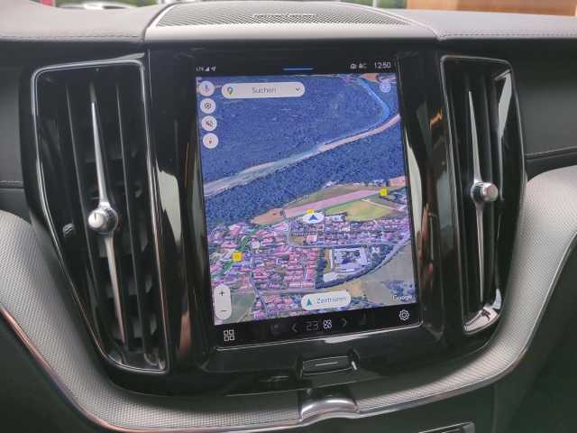 Volvo  XC60 Recharge R-Design, T8 AWD Plug-in Hybrid