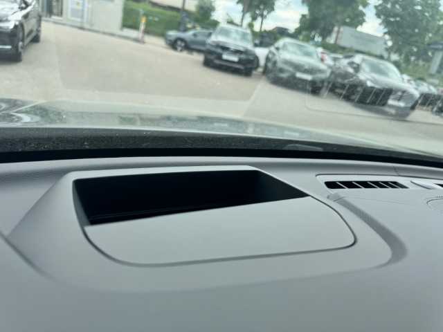 Volvo  XC60 Recharge R-Design, T6 AWD Plug-in Hybrid